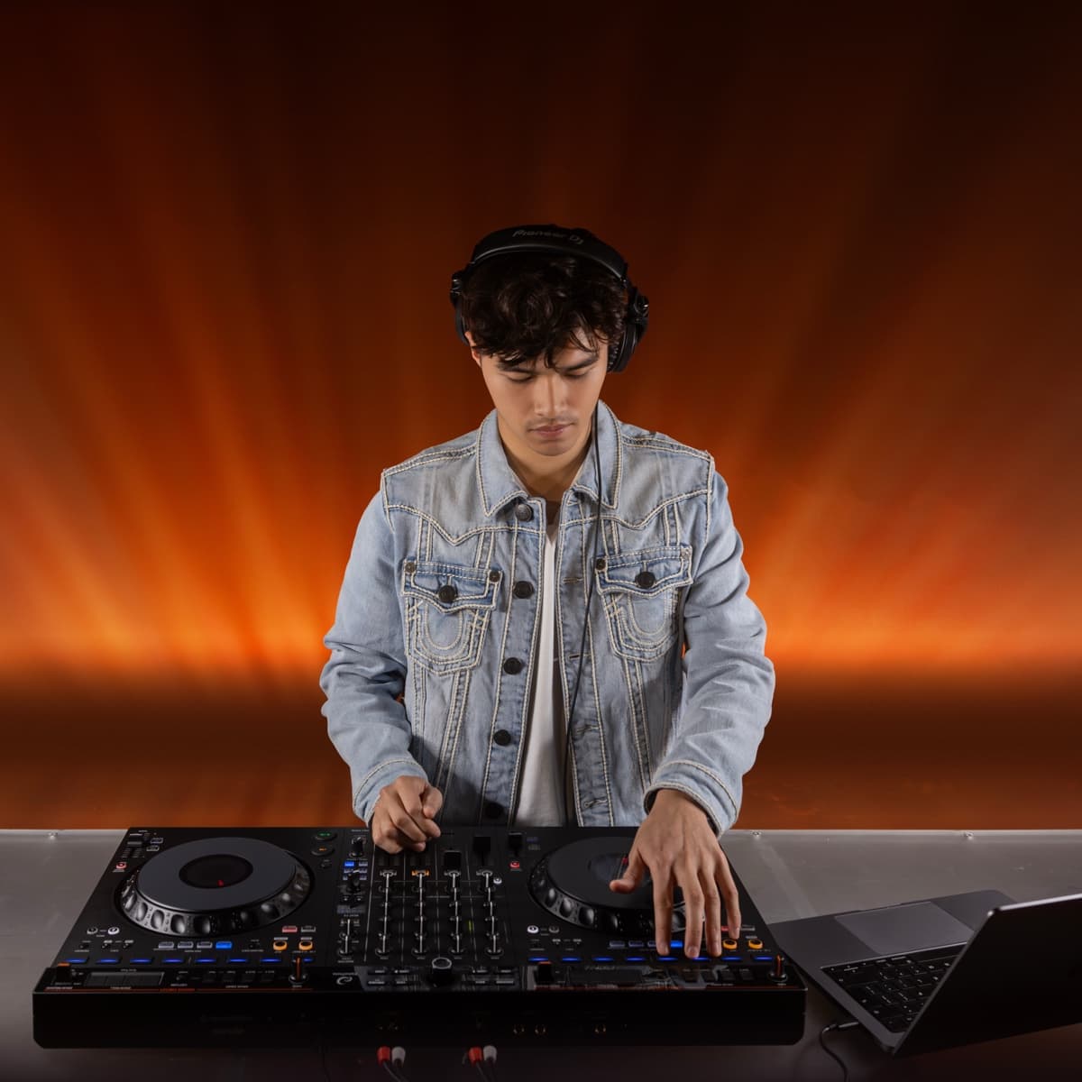 DJ Don Lon